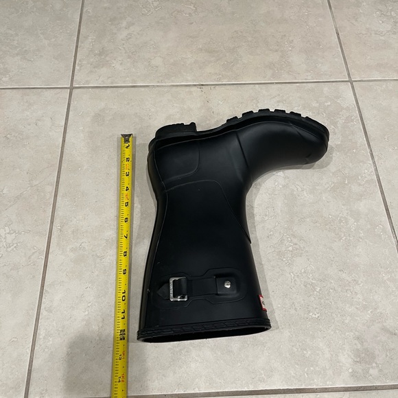 Women’s Hunter Boots - Picture 2 of 4